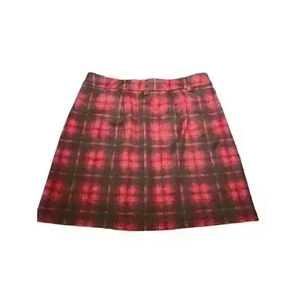 Maurices Women's Medium Red/Black Plaid Mini Skirt with 2 Pockets Pull On - Picture 3 of 5
